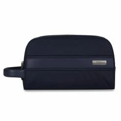 Titleist Professional Collection Large Dopp Kit 2021 -Clubs Shop 2021 Professional Large Dopp Kit Navy TA21PROLDK 4 01 88863.1646248583