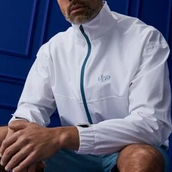 Embrace Shield Jacket White 16 Embrace Shield Jacket White -Clubs Shop vicegolf liberty club embrace shield jacket white body01 desktop